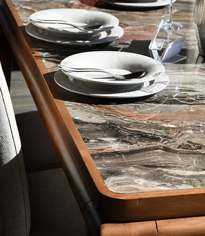 میز ناهارخوری